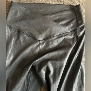 Aerie crossover leggings